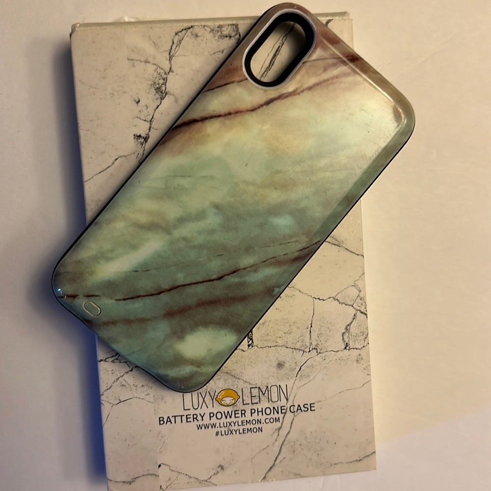 iPhone X Luxy Lemon Charging Phone Case